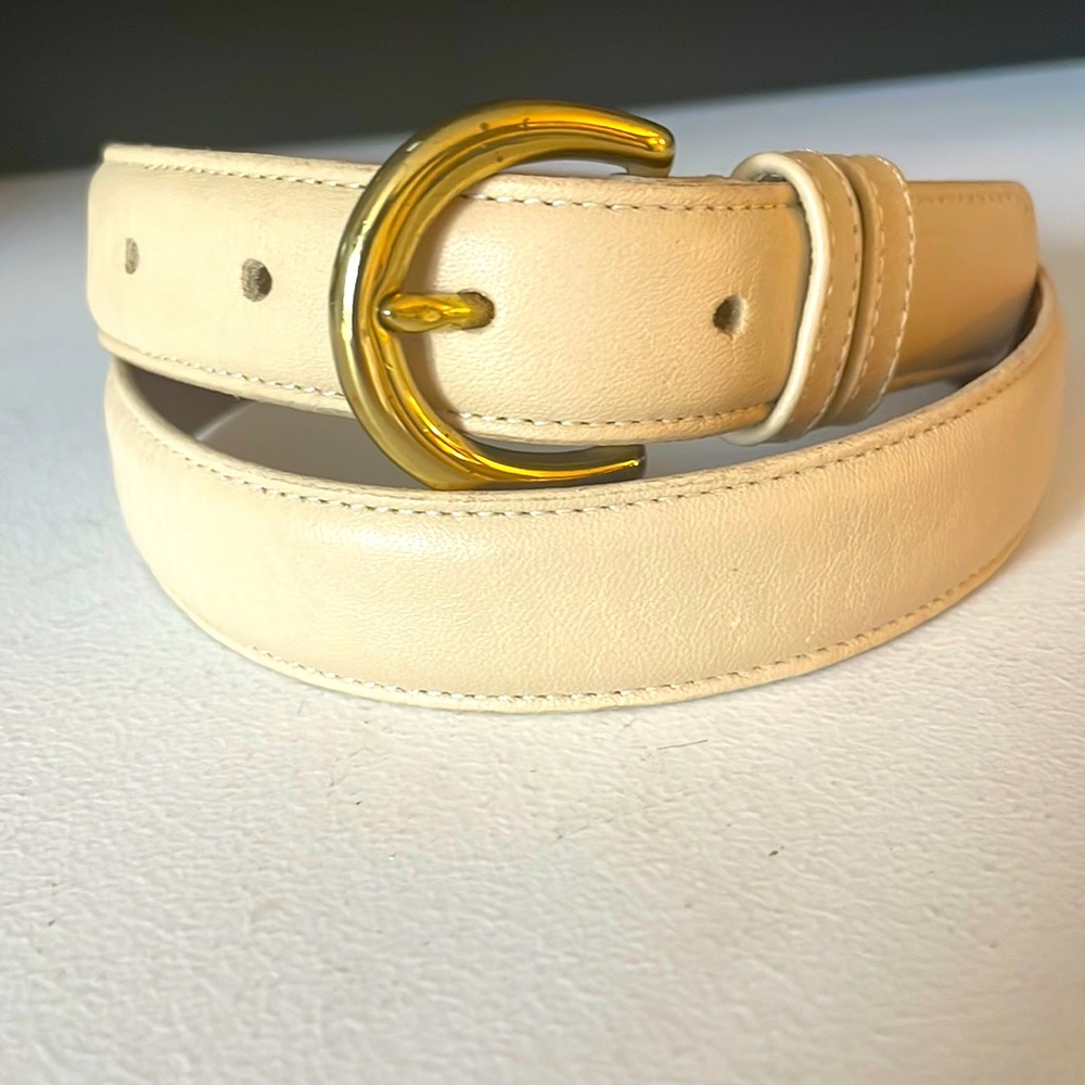 Coach belt in bone (beige) genuine leather
